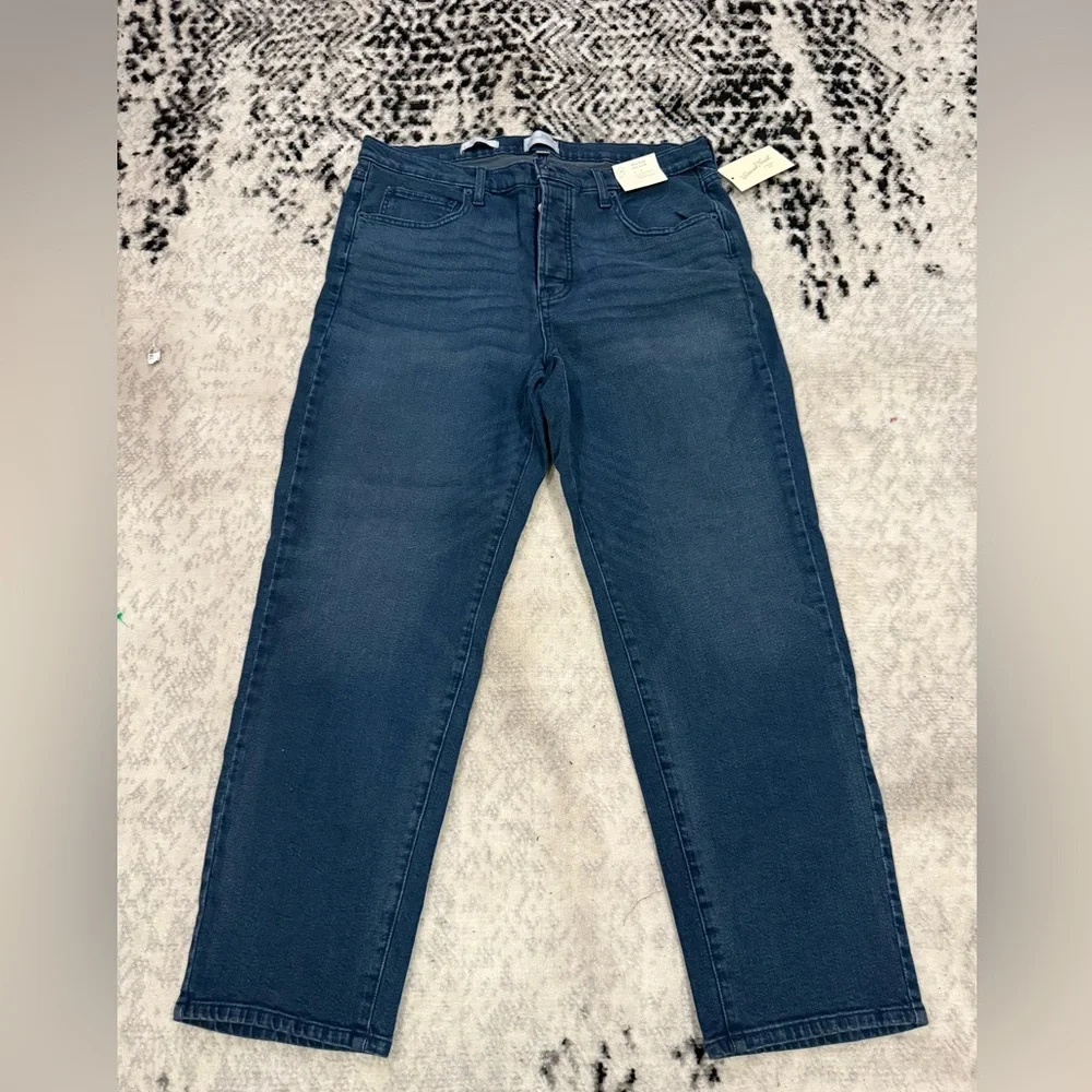NWT Women's Mid-Rise 80's Slim Fit Jeans - Universal Thread™ Dark Wash 16